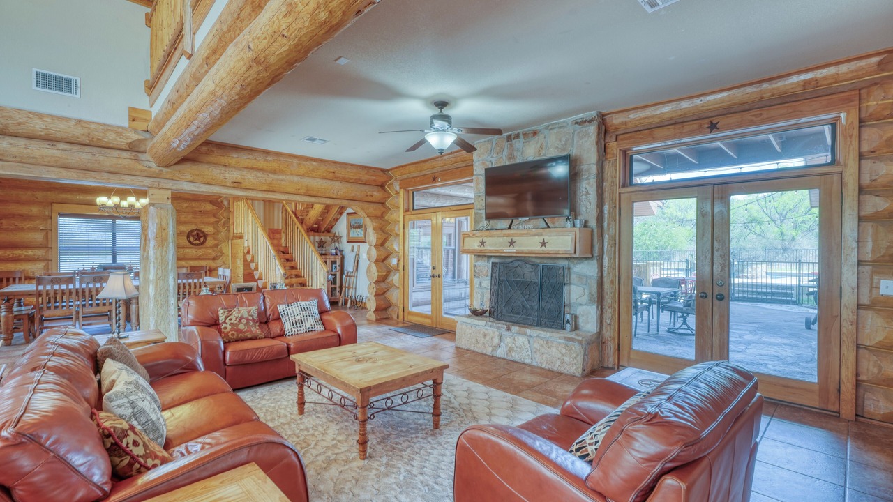 Photo of Livingroom in Marble Falls