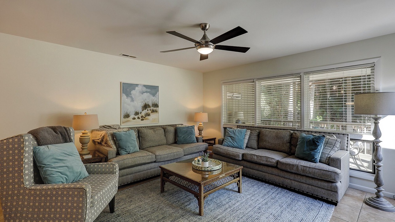 Photo of Livingroom in Shipyard Plantation