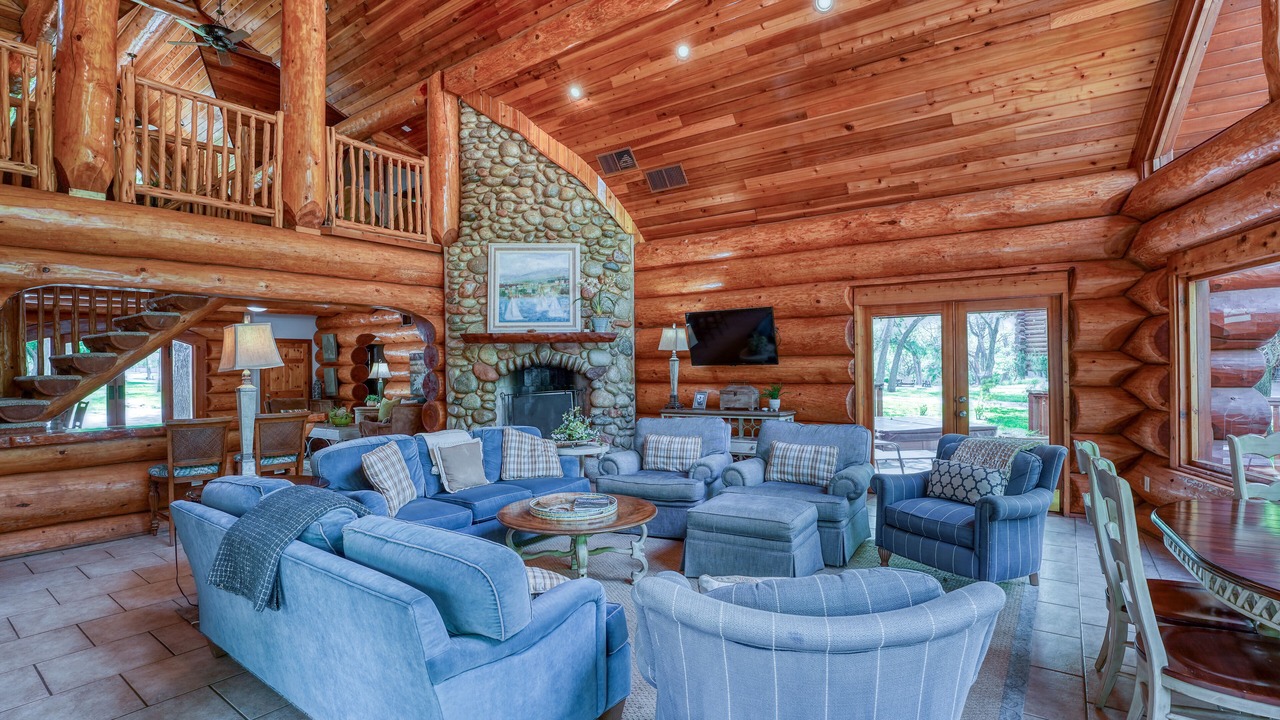 Photo of Livingroom in Marble Falls