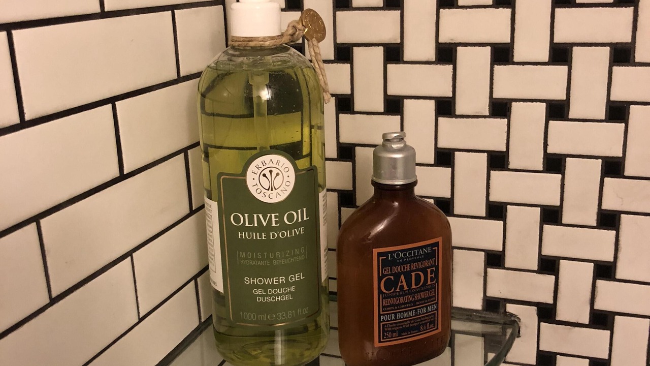 Photo of Bathroom in Murray