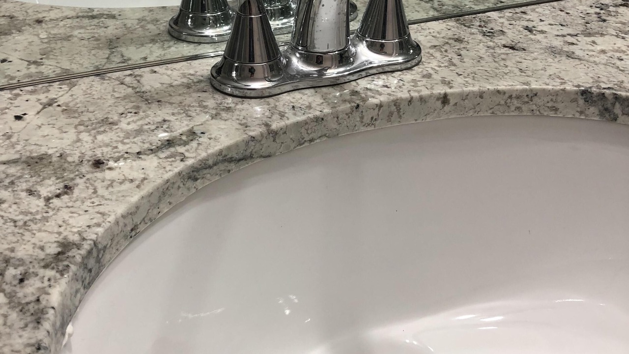 Photo of Bathroom in Murray