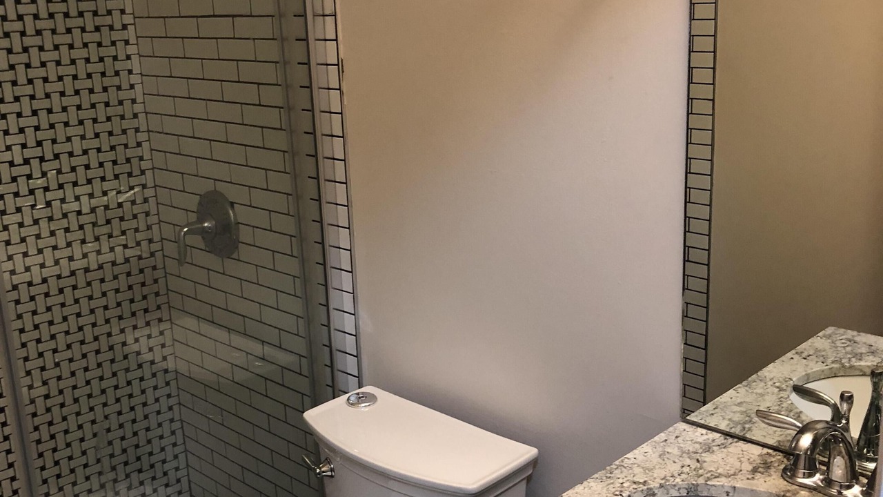 Photo of Bathroom in Murray
