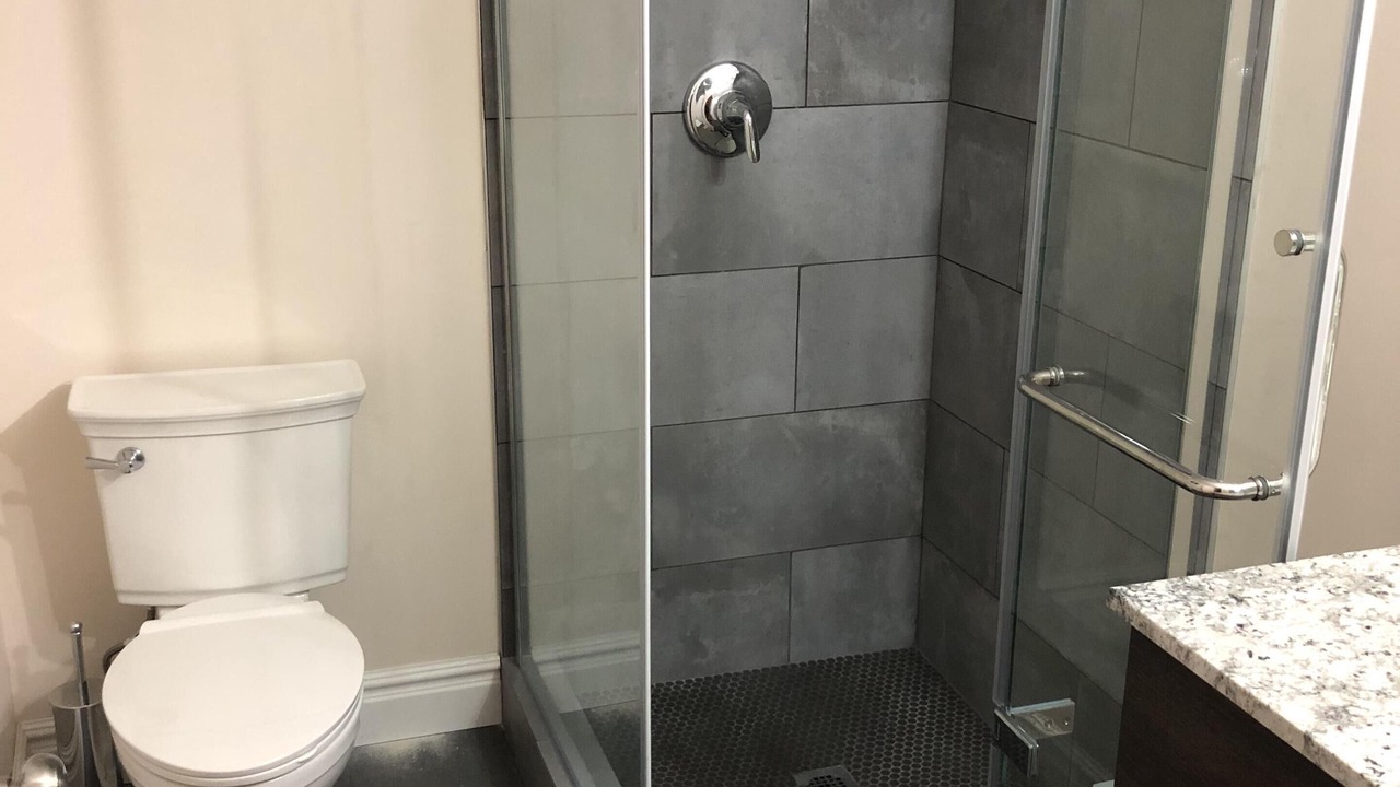 Photo of Bathroom in Murray