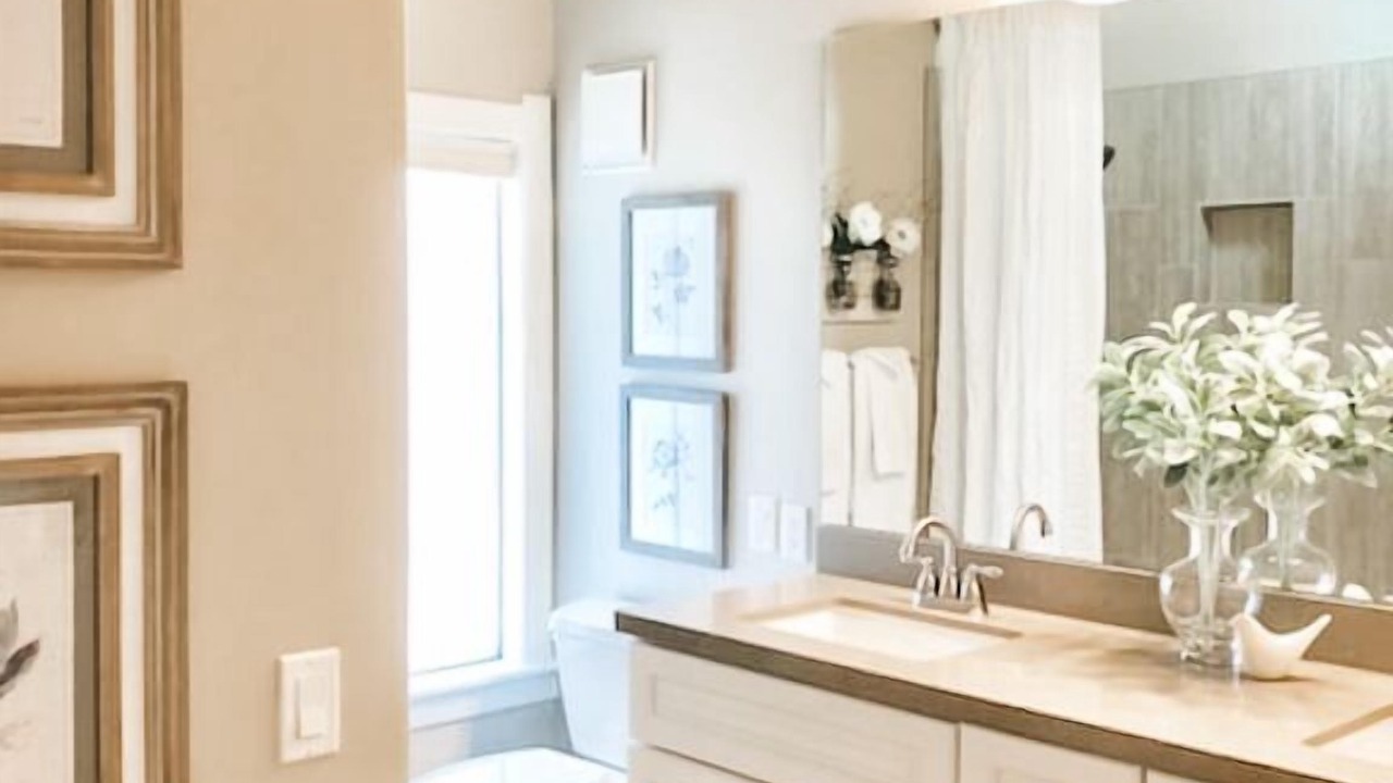 Photo of Bathroom in Uptown Sedona