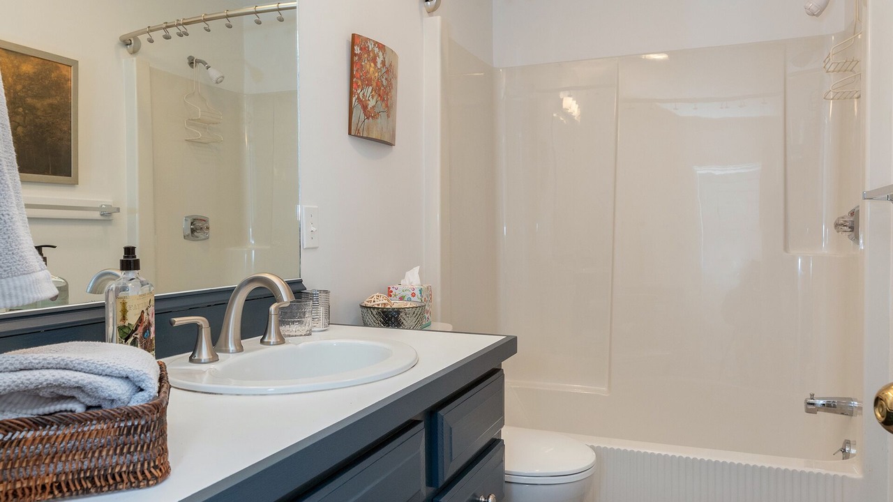 Photo of Bathroom in Glen Cove