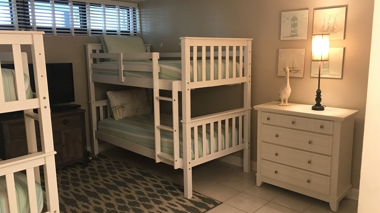 Photo of Others in Litchfield by the Sea