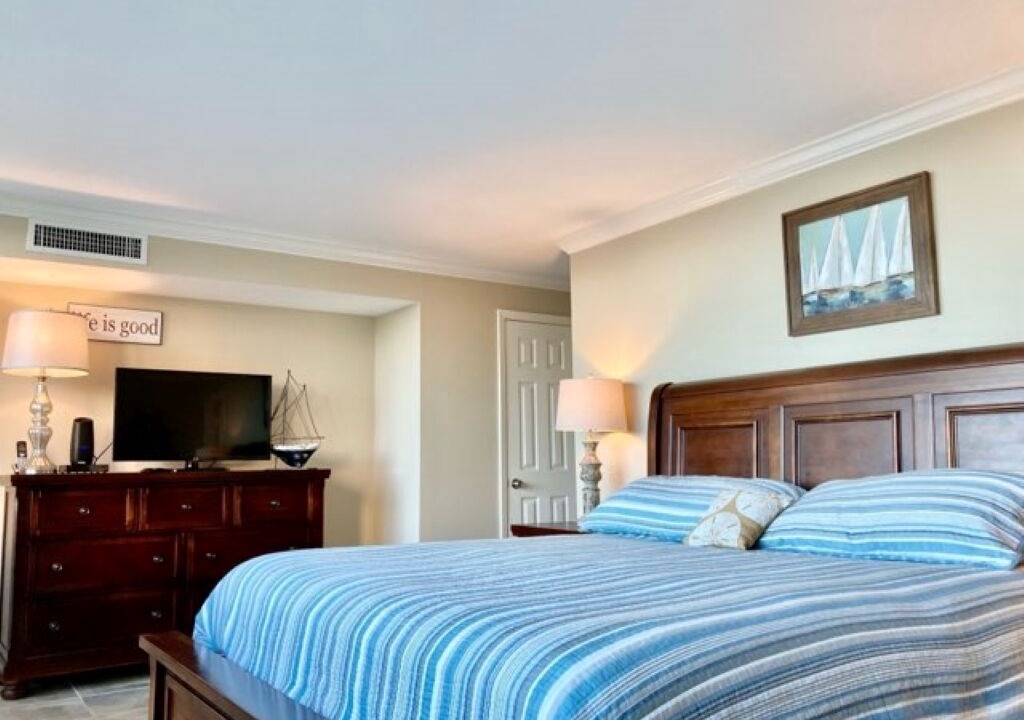 Photo of Others in Litchfield by the Sea