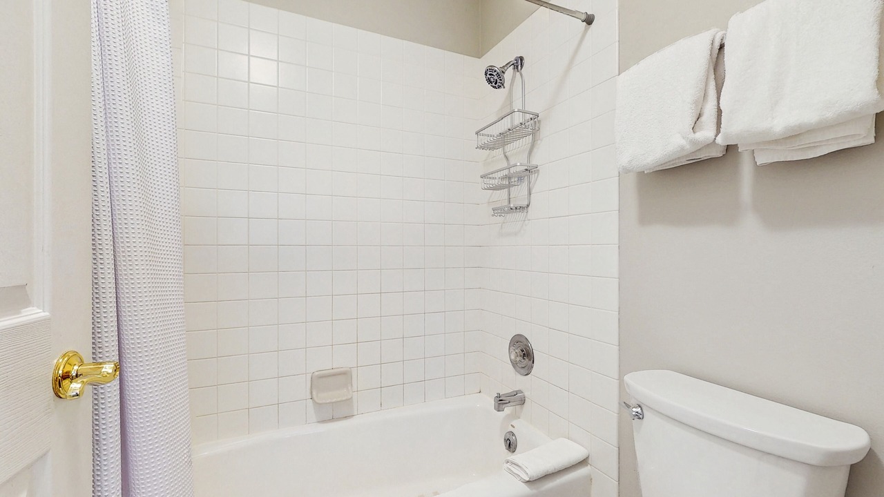 Photo of Bathroom in Big Horn