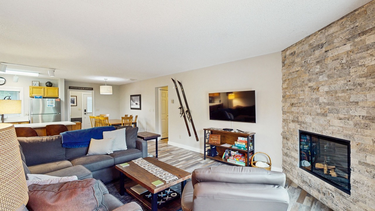 Photo of Livingroom in Big Horn