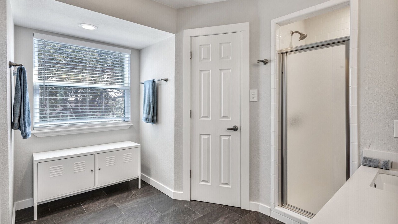 Photo of Bathroom in Horseshoe Bay