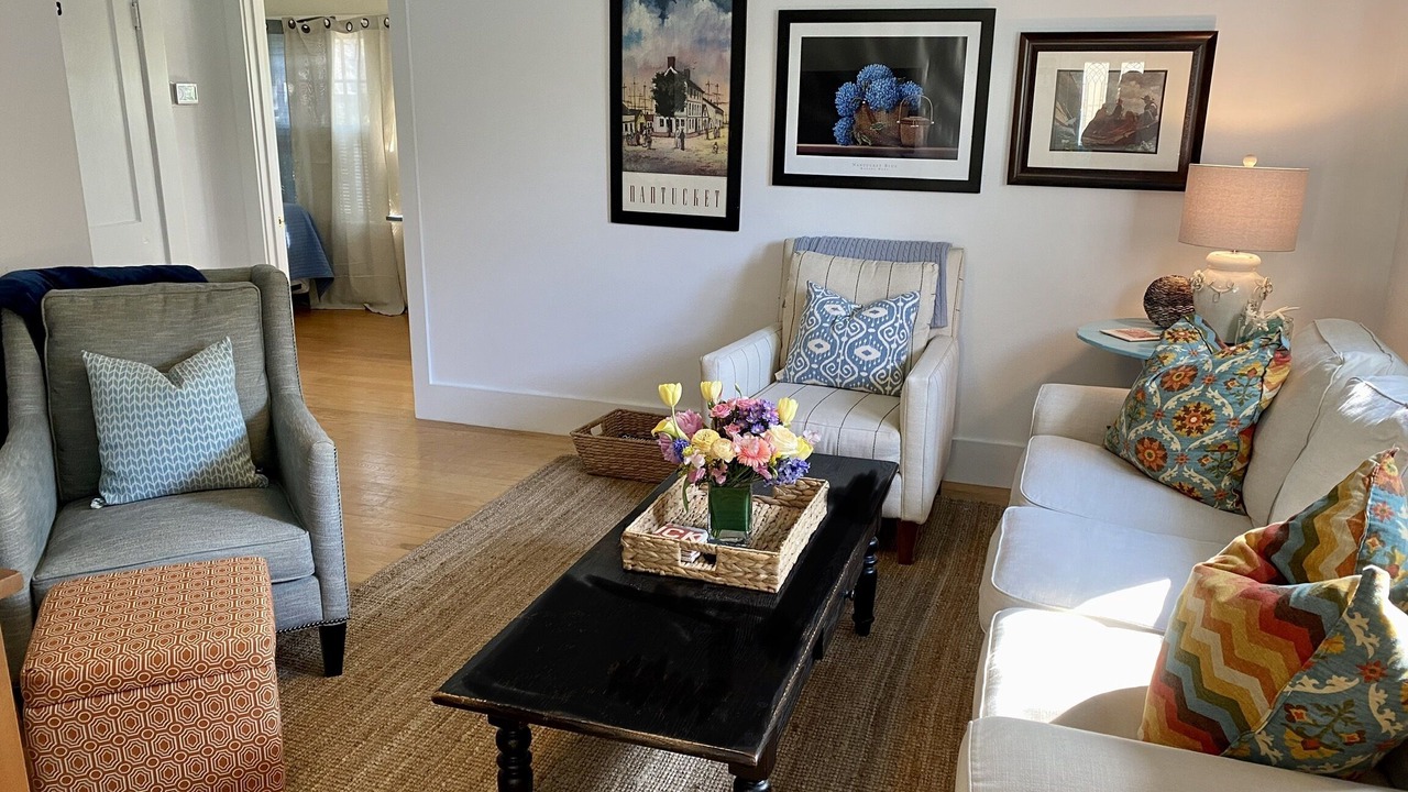 Photo of Livingroom in Nantucket Town