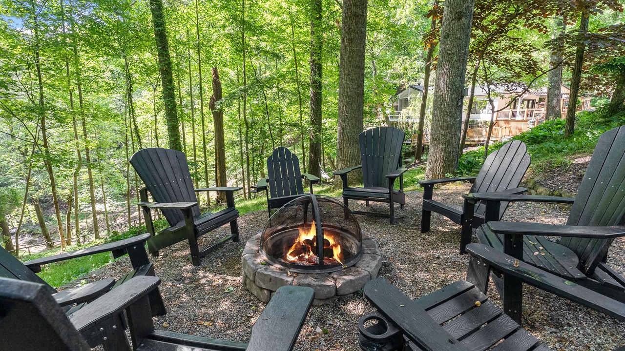Photo of Outdoor in Hendersonville