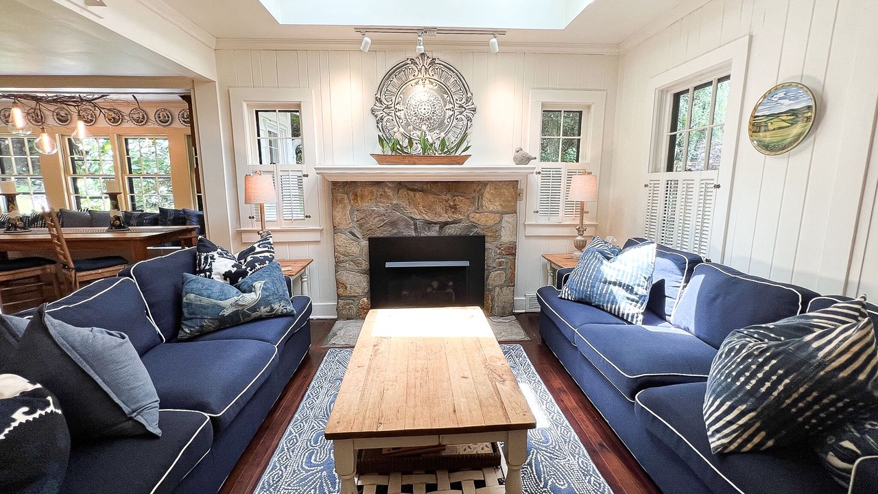 Photo of Livingroom in Hendersonville