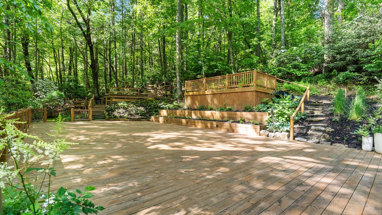 Photo of Outdoor in Hendersonville