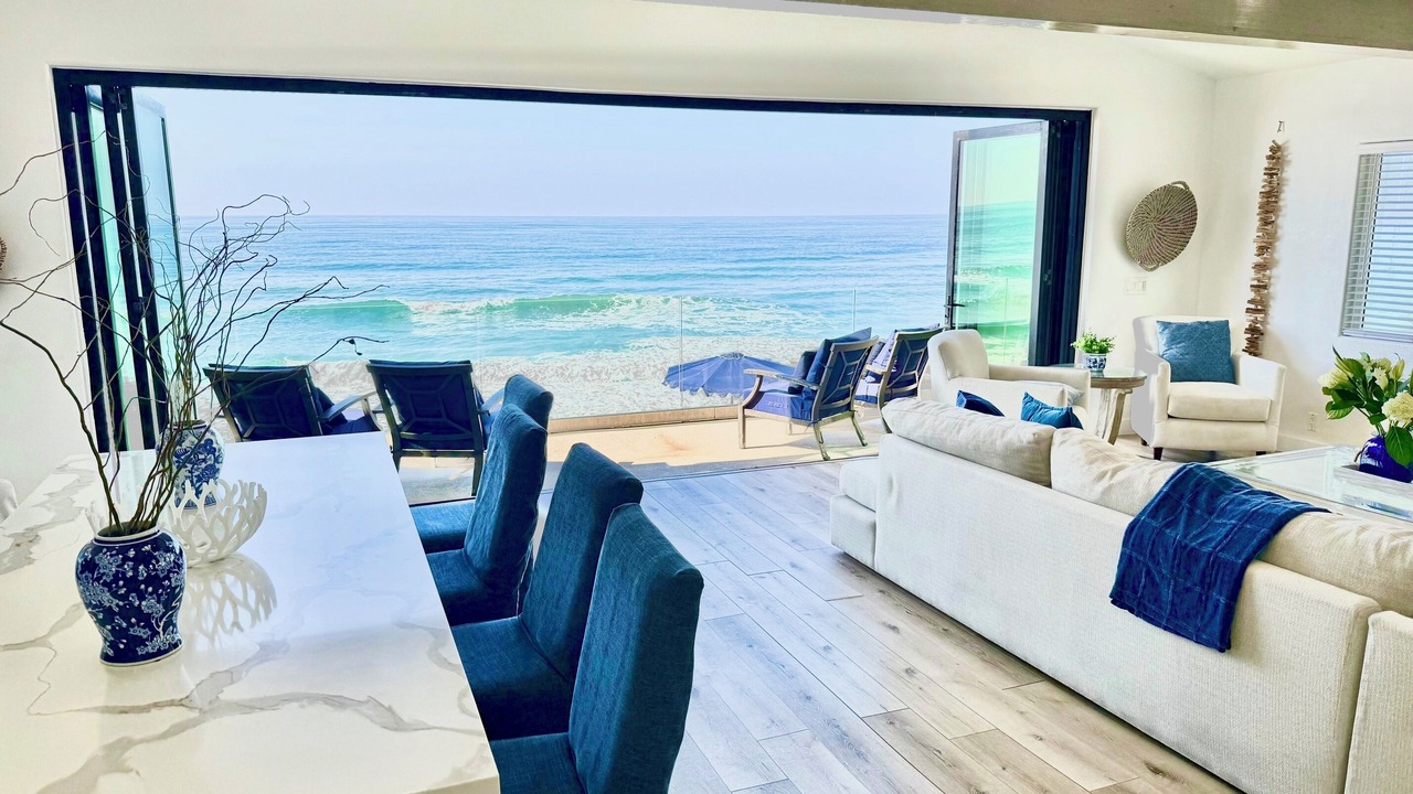 Photo of Livingroom in South Oceanside
