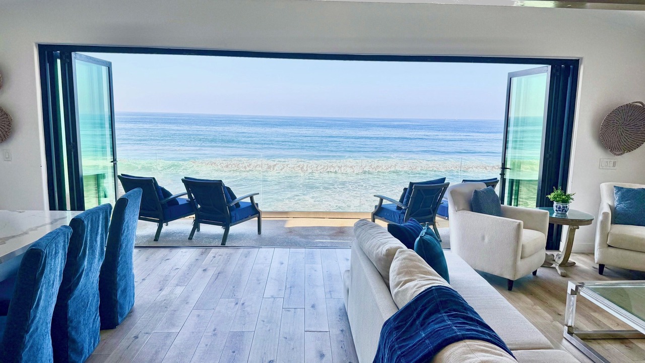 Photo of Livingroom in South Oceanside