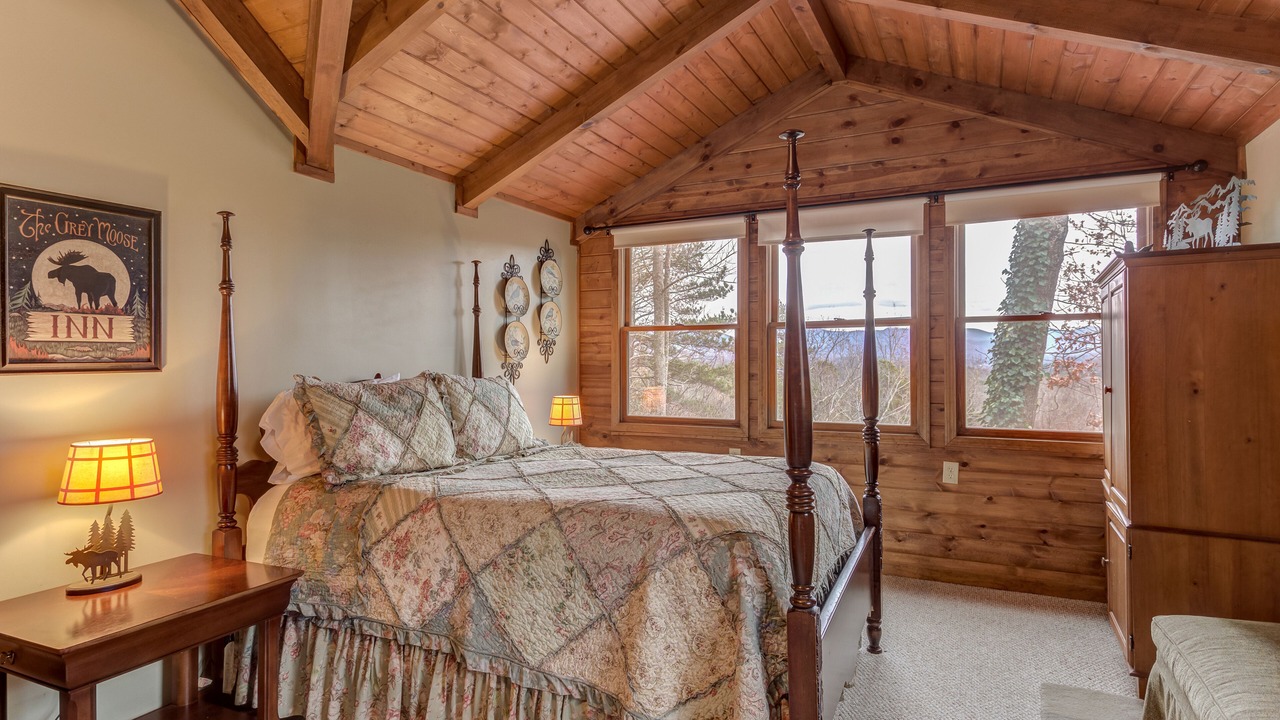 Photo of Bedroom in Blairsville