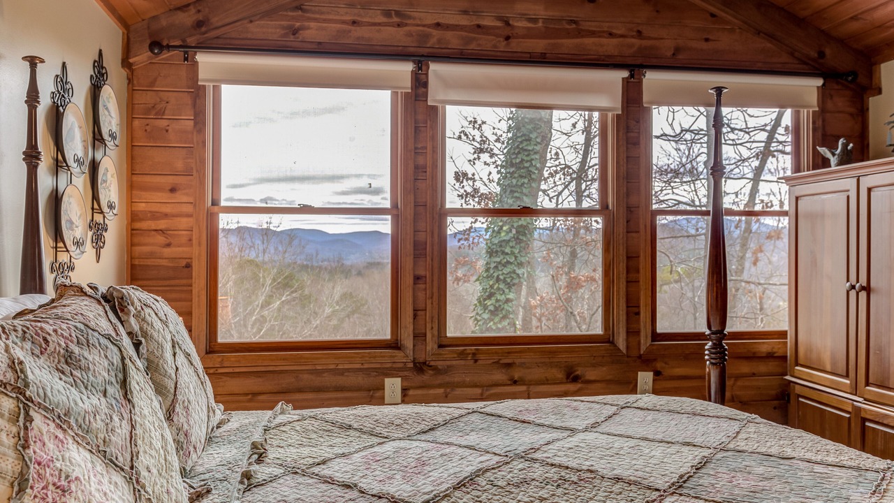 Photo of Bedroom in Blairsville