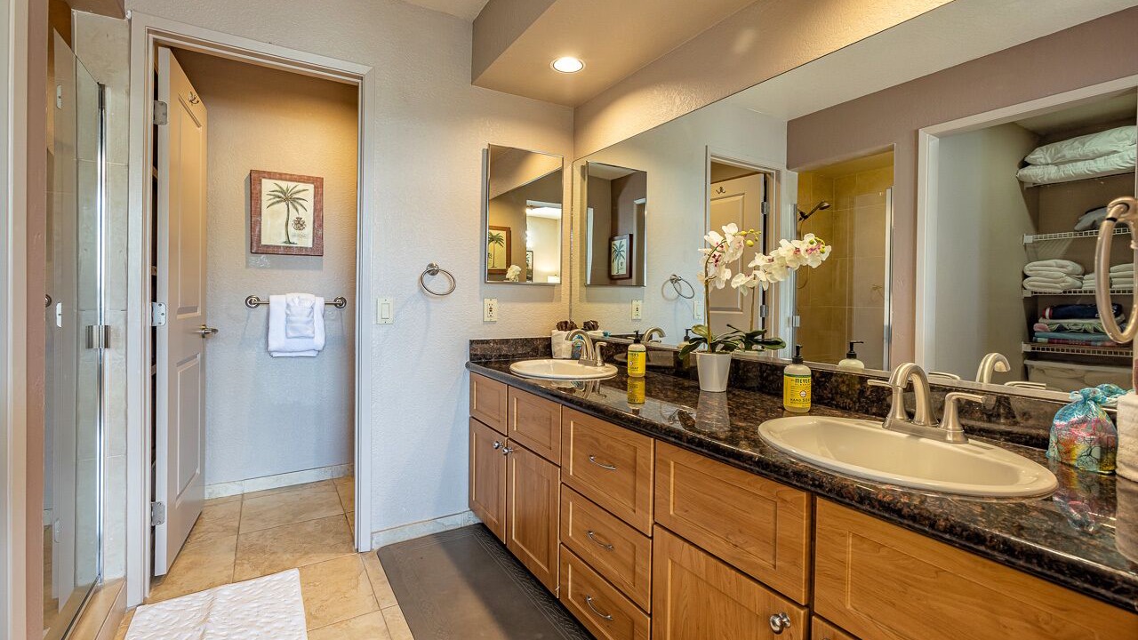 Photo of Bathroom in Wailea