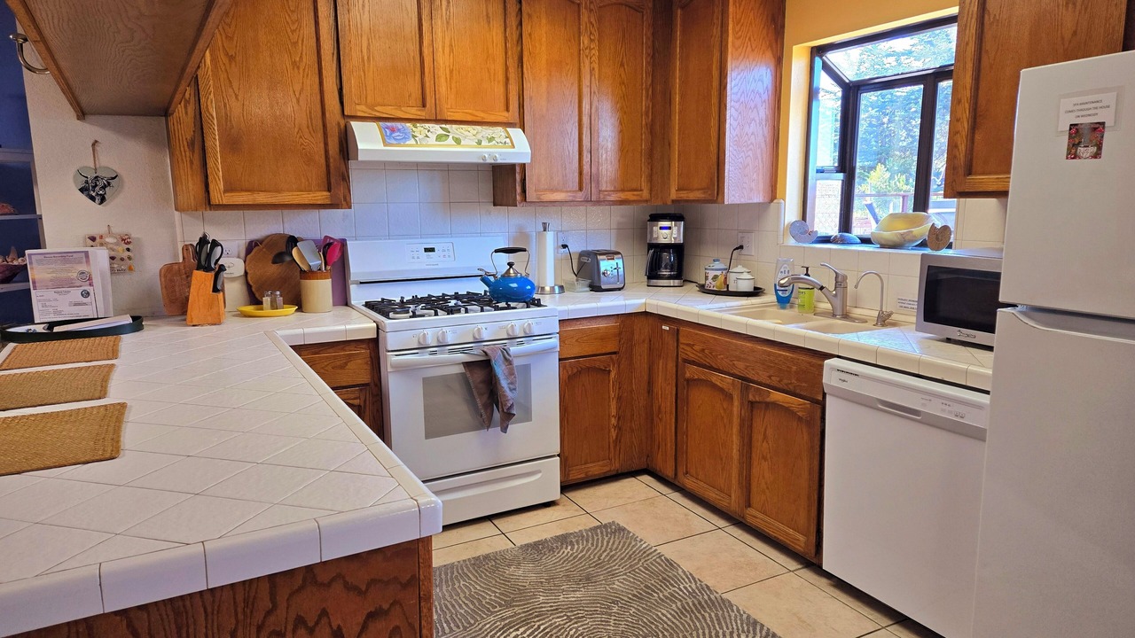 Photo of Kitchen in Baywood-Los Osos