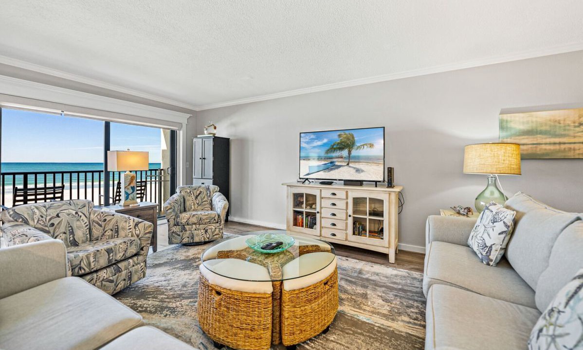 Photo of Livingroom in Boca Grande