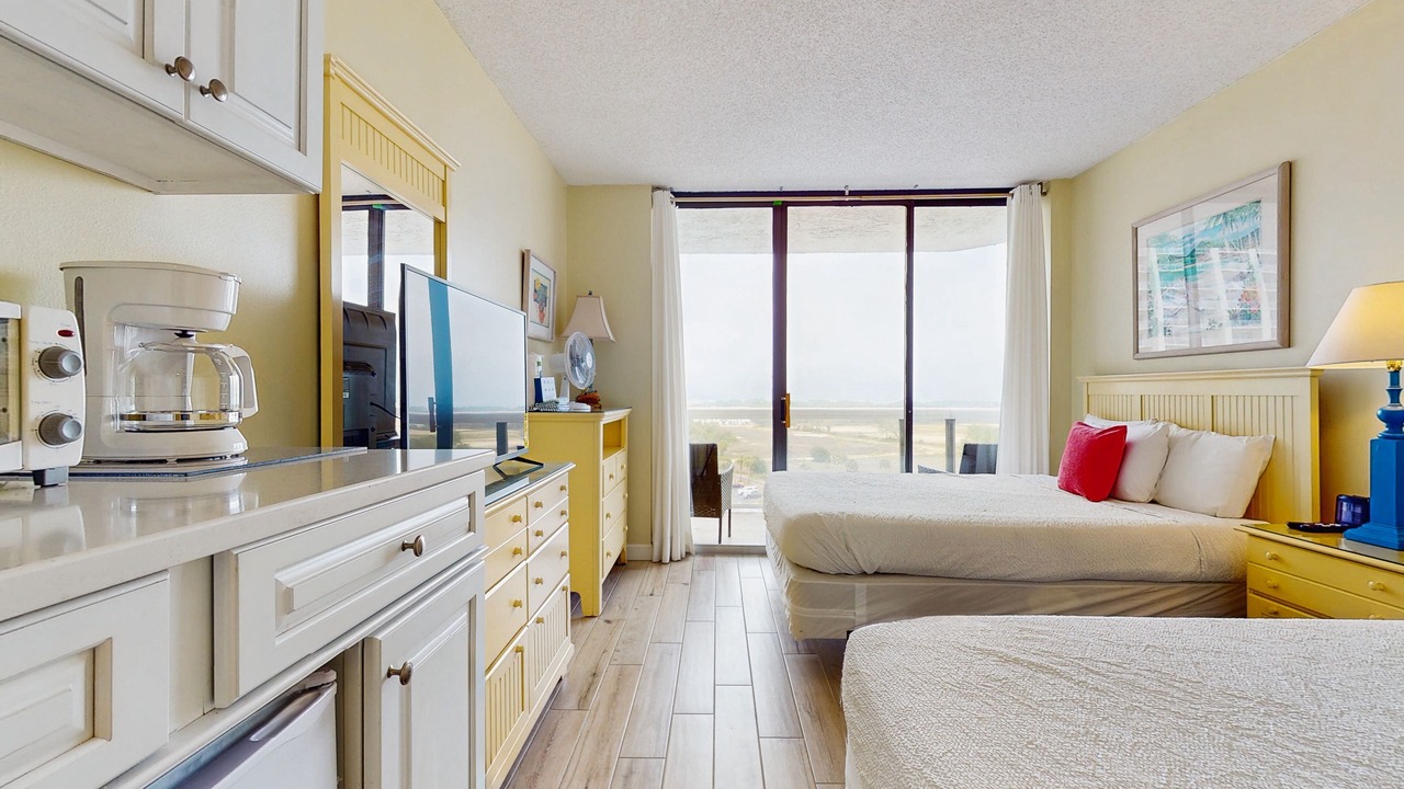 Photo of Bedroom in Miramar Beach