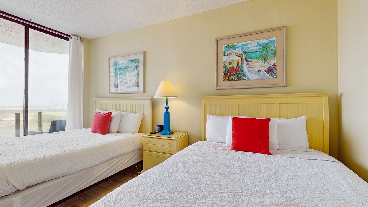 Photo of Bedroom in Miramar Beach
