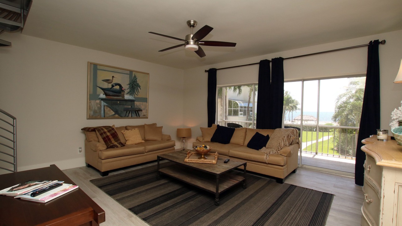 Photo of Livingroom in Islamorada