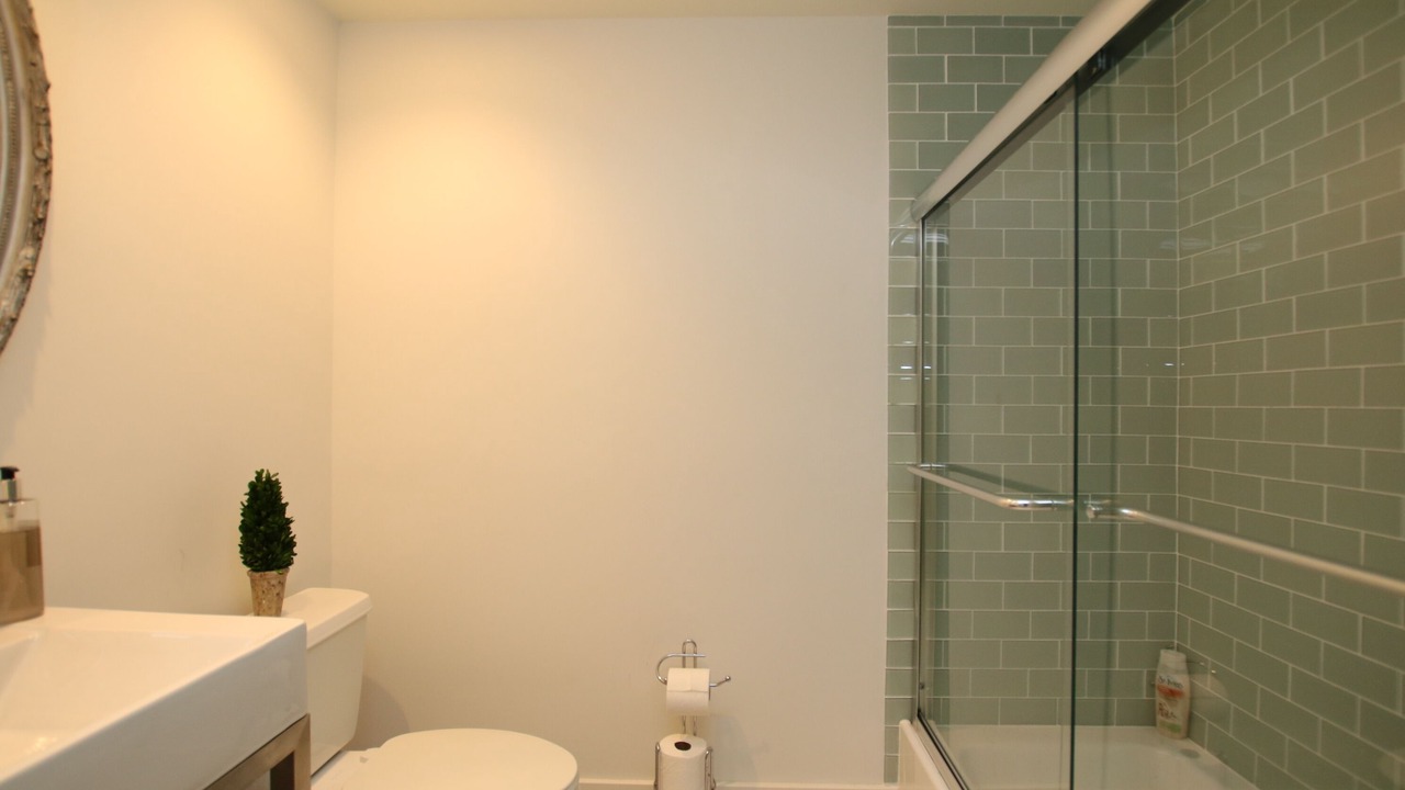 Photo of Bathroom in Islamorada