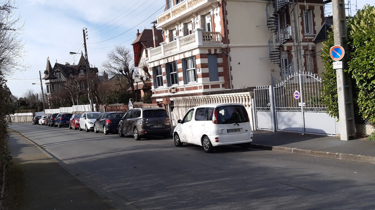 Photo of Others in Houlgate