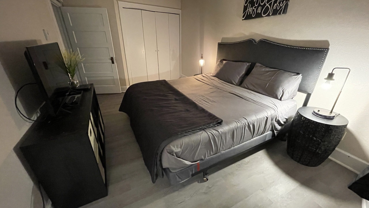 Photo of Bedroom in Hot Springs