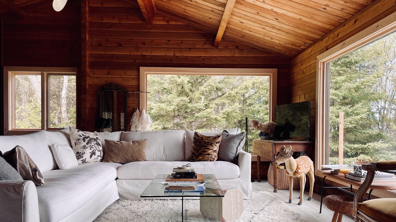 Photo of Livingroom in Bayview