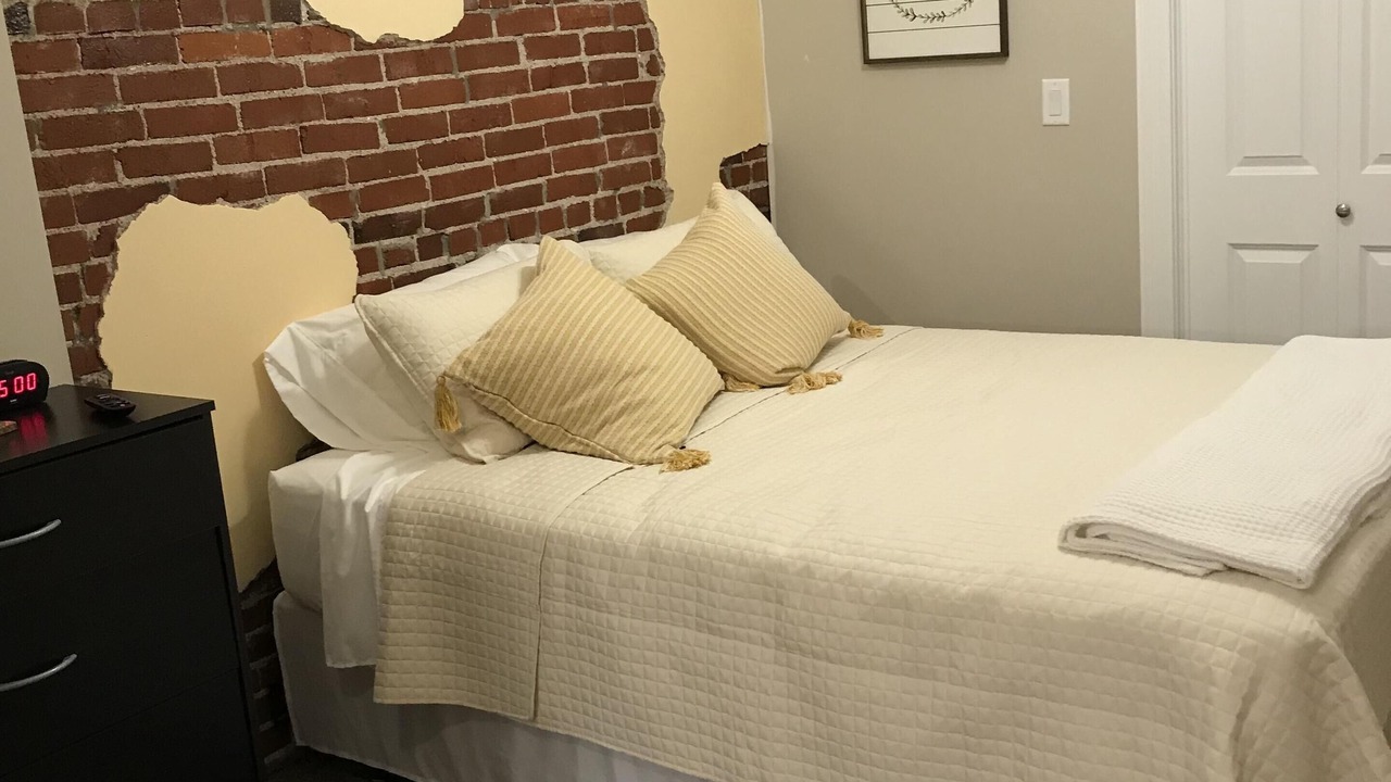Photo of Bedroom in Iola