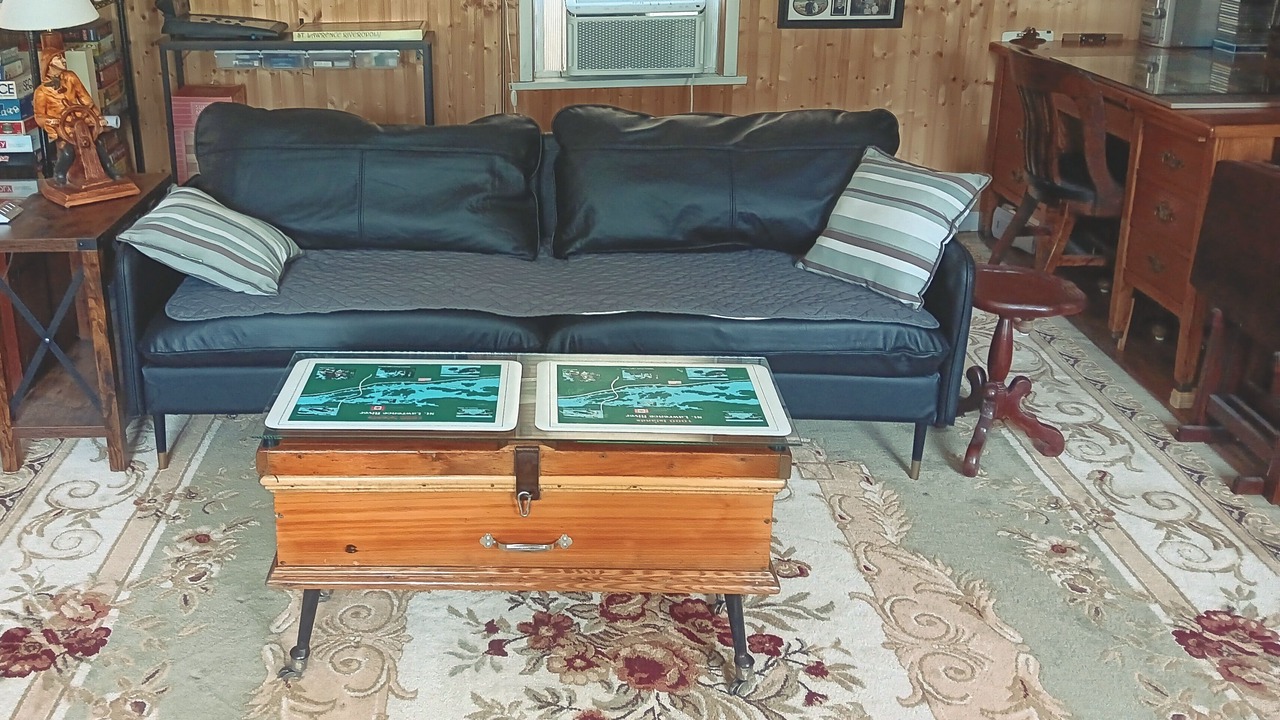 Photo of Livingroom in Alexandria Bay