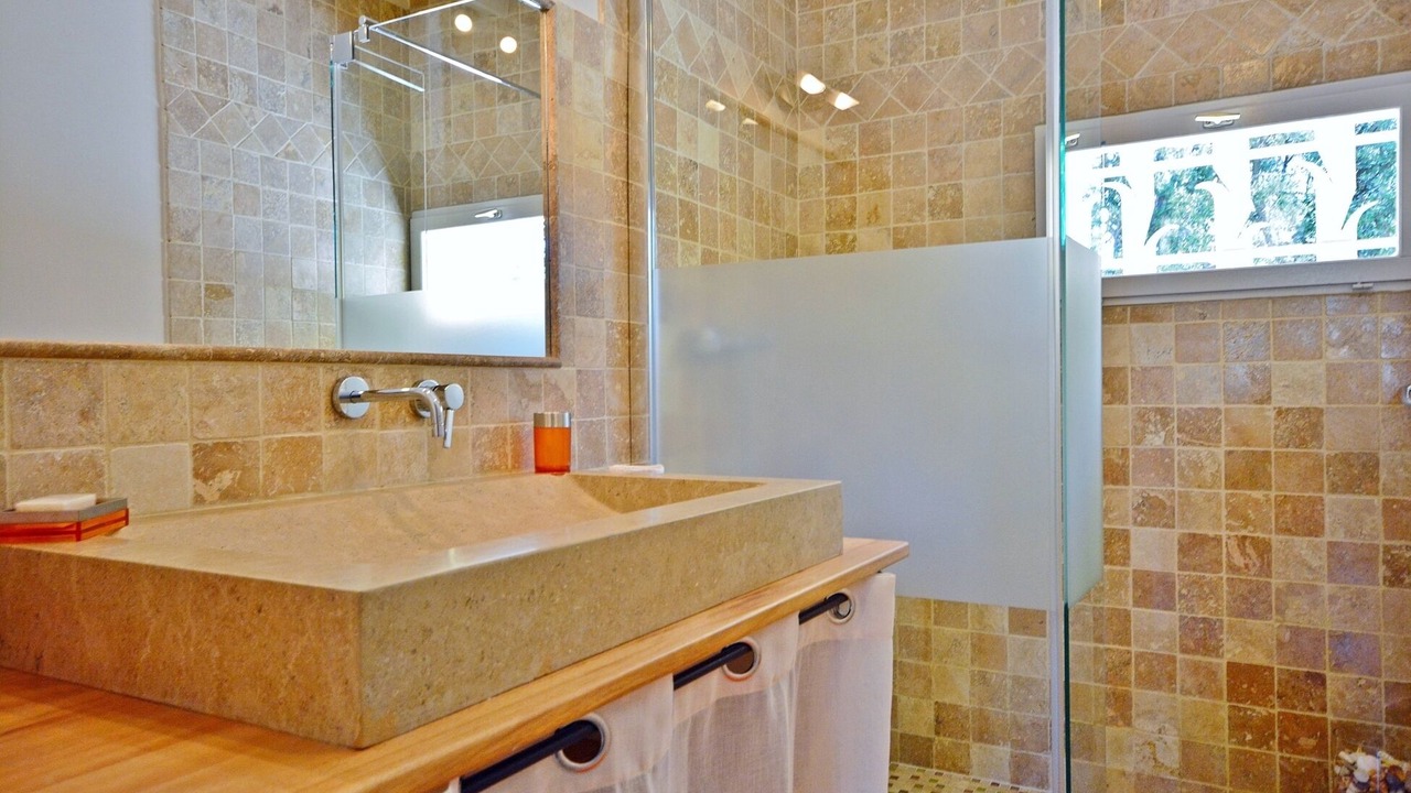 Photo of Bathroom in Gordes