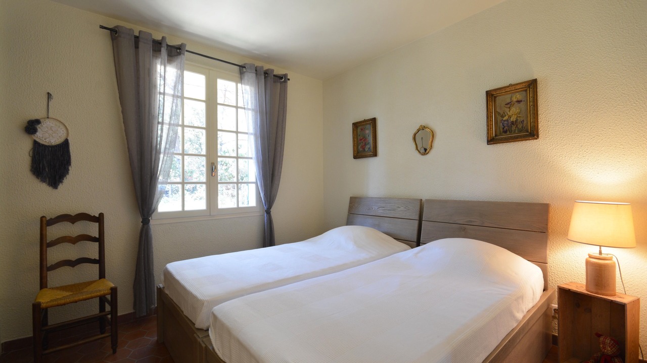 Photo of Bedroom in Mornas