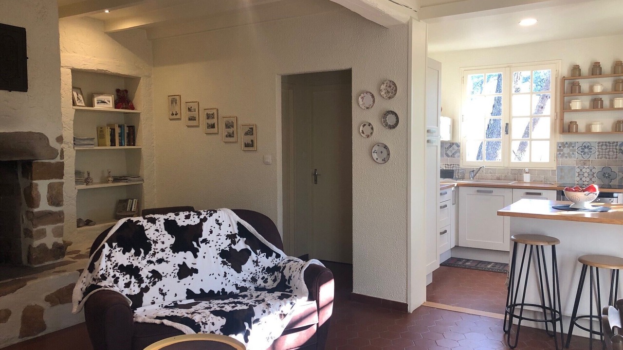 Photo of Livingroom in Mornas