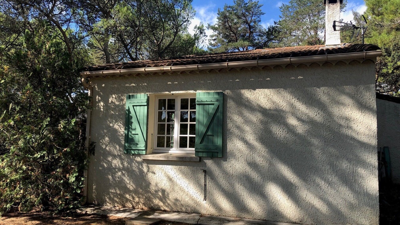 Photo of Outdoor in Mornas
