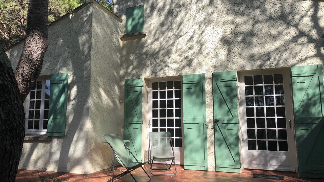 Photo of Patio Balcony in Mornas