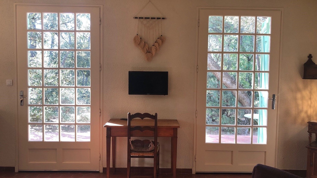Photo of Livingroom in Mornas