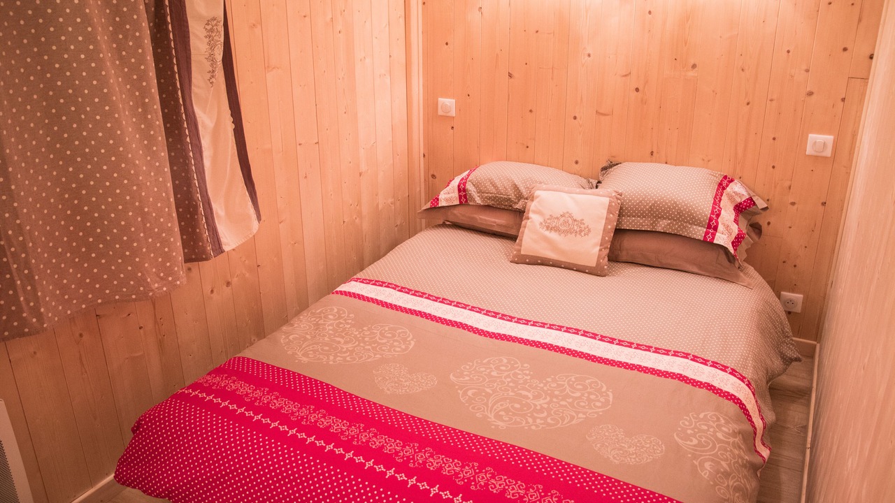 Photo of Bedroom in Cluses