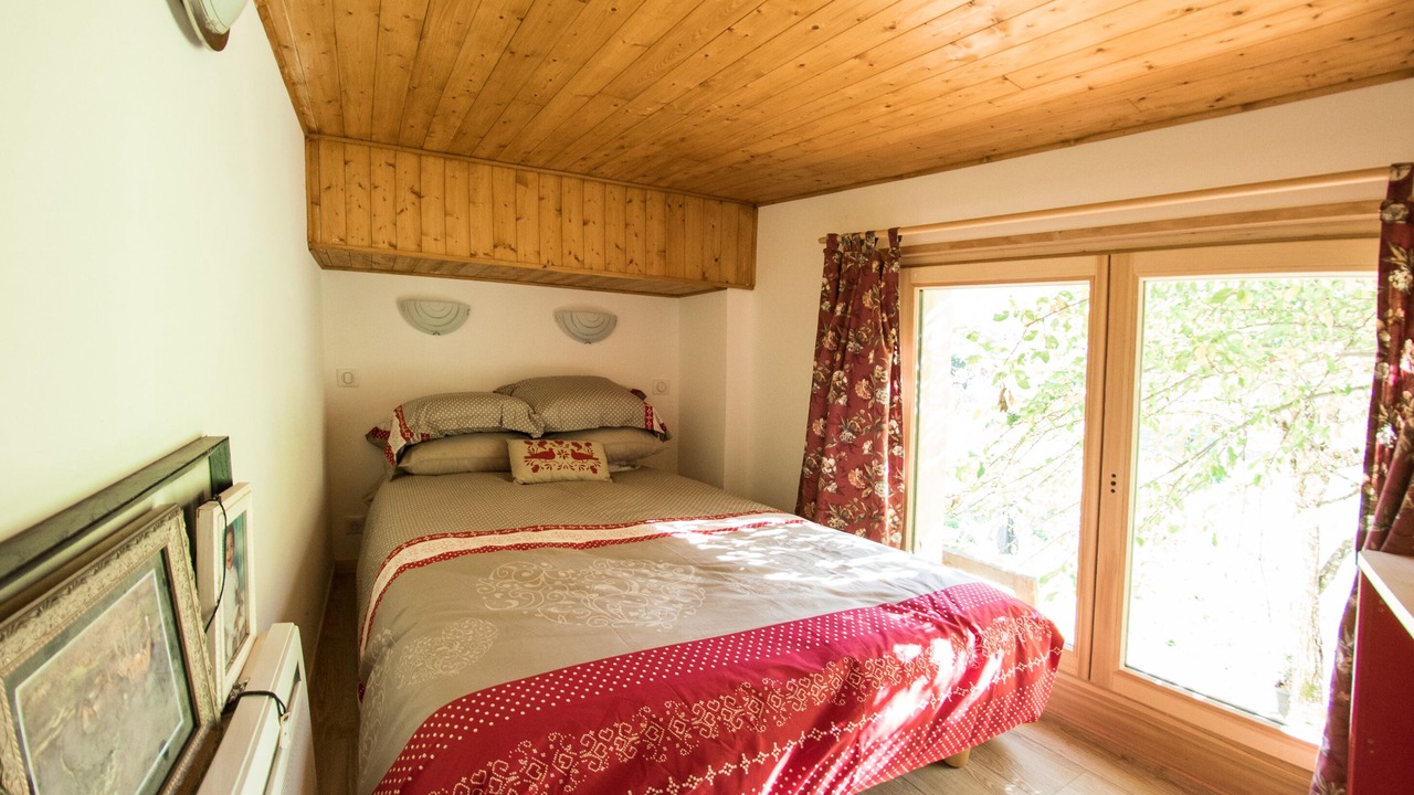 Photo of Bedroom in Cluses