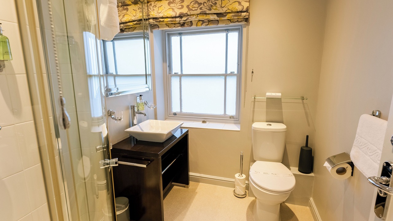 Photo of Bathroom in Alfreton