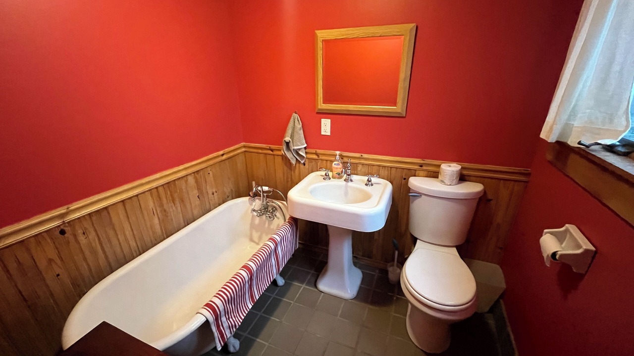 Photo of Bathroom in Clinton Corners