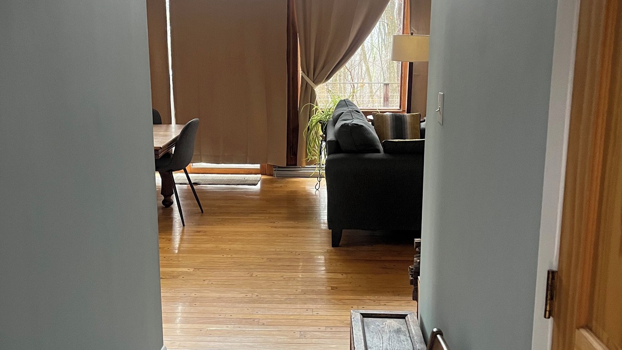 Photo of Livingroom in Clinton Corners