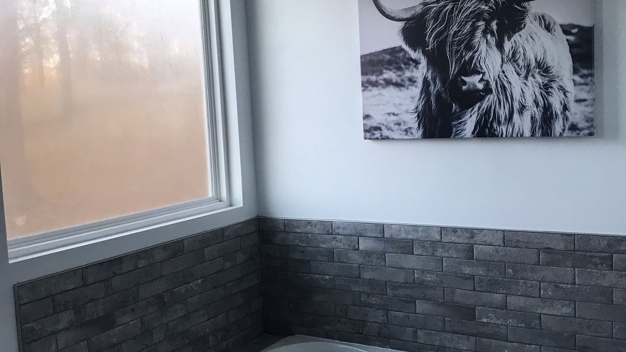 Photo of Bathroom in Marshall
