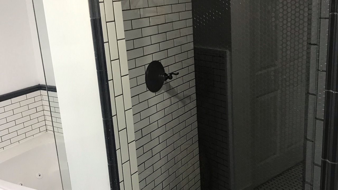 Photo of Bathroom in Marshall