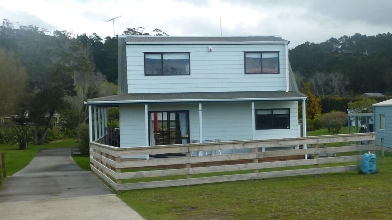 Photo of Others in Cooks Beach