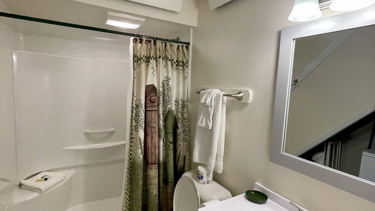 Photo of Bathroom in Beaver Cove