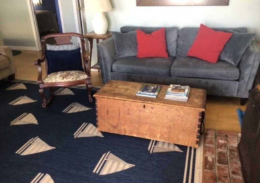 Photo of Livingroom in Loveitts Field